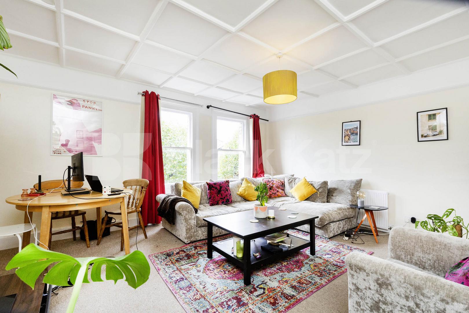 Modern Apartment Fordwych road, West Hampstead